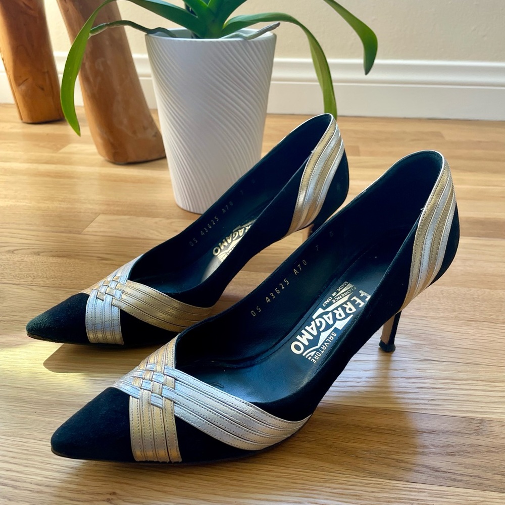 Salvatore Ferragamo Black Pump Heels with Gold and Silver Pattern, Size 7